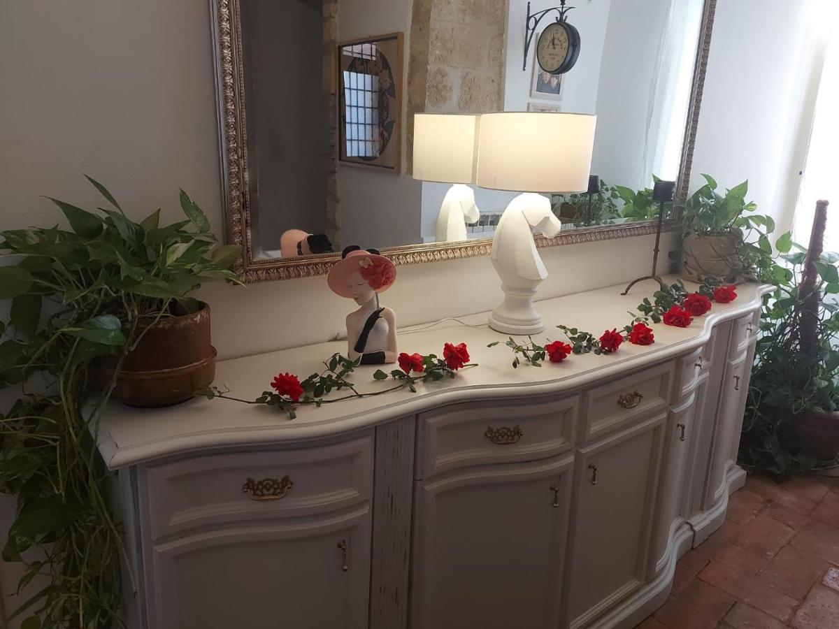 La Maison D'Etrusque Panzió Tarquinia Kültér fotó